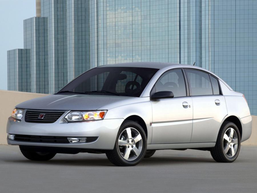  Saturn Ion 2004 года  (фото 1 из 9)